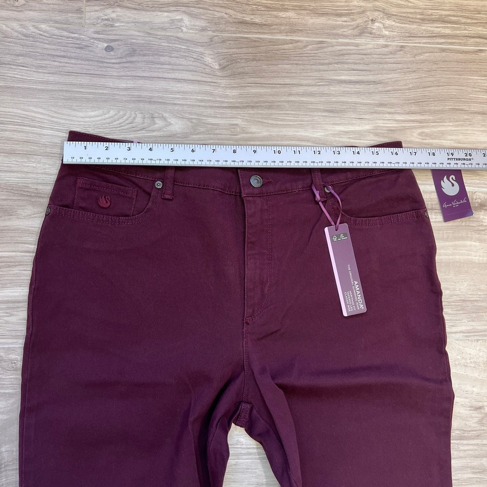 Gloria Vanderbilt Original Slimming Heritage Fit Tapered Leg jean Purple 14Short - Picture 3 of 12